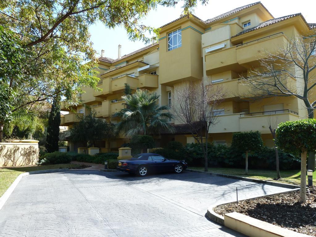 Greenlife Village Apartment Марбелья Номер фото